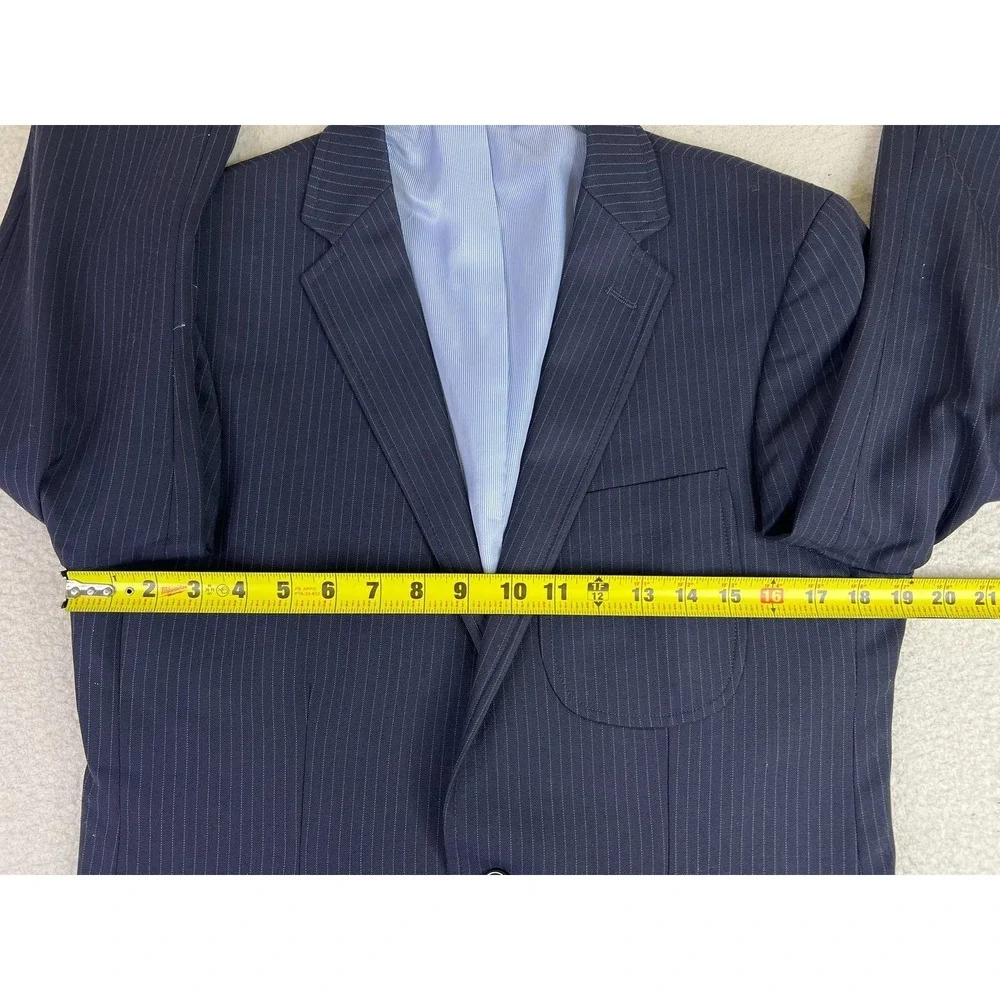 Lands' End Blazer Mens 38R Blue Pinstripe Wool Tailored Fit Sport Coat 2 Button